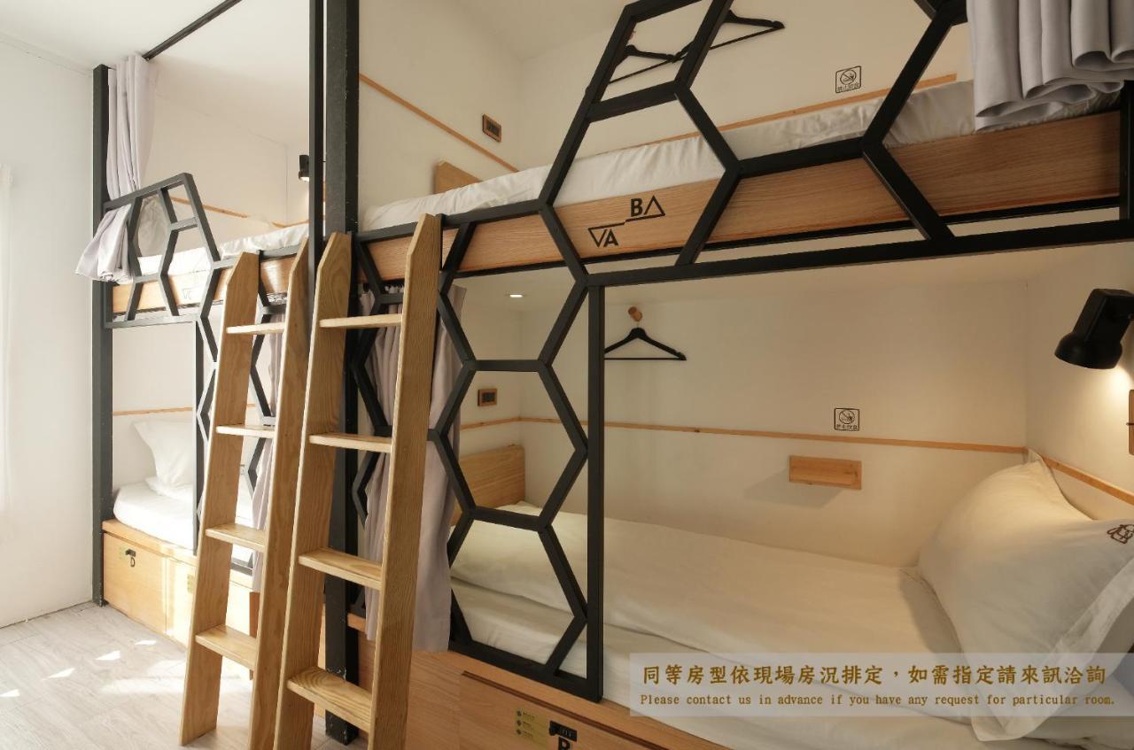 Journey Hostel Tainan Buitenkant foto