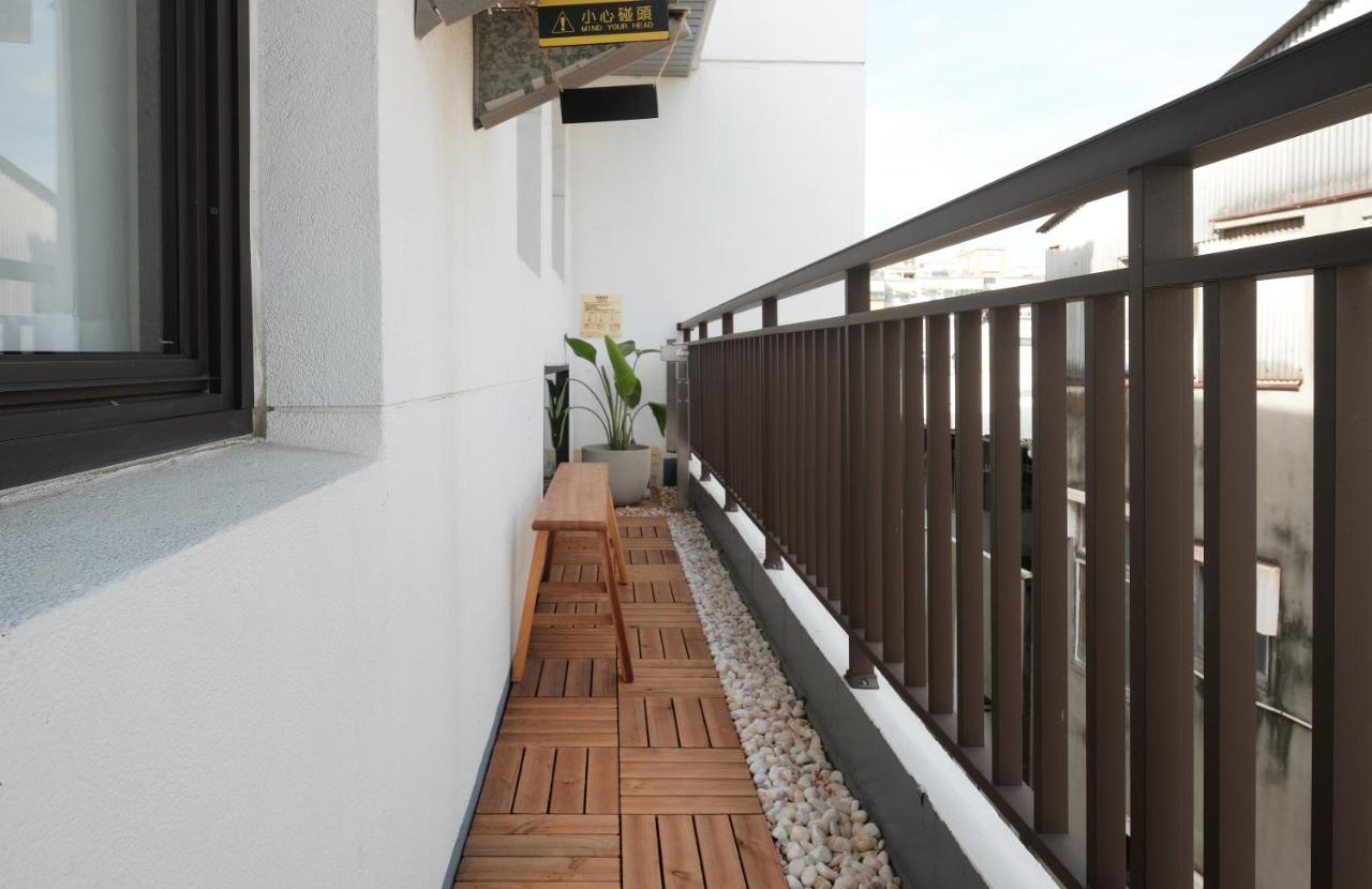 Journey Hostel Tainan Buitenkant foto