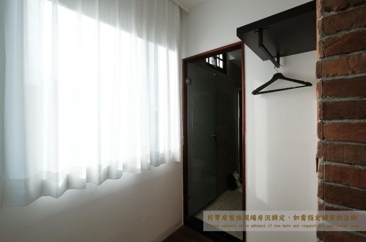 Journey Hostel Tainan Buitenkant foto